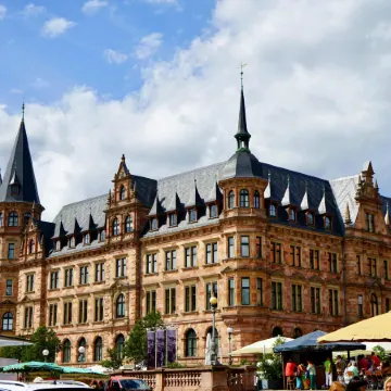 Garner Hotel WIESBADEN CITY by IHG Отели рядом с достопримечательностью «Вестенд»