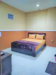 M o M Guest House