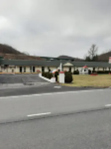 科拉瑞斯維利汽車旅館 拉瓦萊酒店