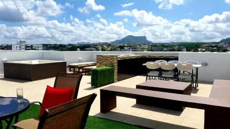 Sugar Reef West Coast