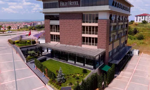 Hilly Hotel