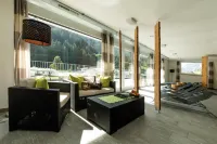 Alpine Lodge Klösterle am Arlberg - Spa