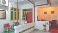 Hotel Jaya Kusuma Near Candi Prambanan