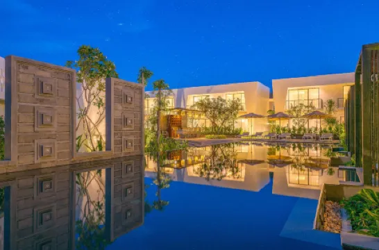 The Villa by Metta Отели рядом с достопримечательностью «CUS»