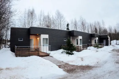 Lavola Viking's Ships 주변 호텔