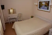 Voyage Hotel