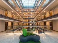 VSK RESIDENCE At Suvarnabhumi Airport Hotels near Mega Bangna