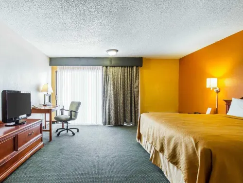 Quality Inn Near Downtown Tucson Hotels in Tucson Estates