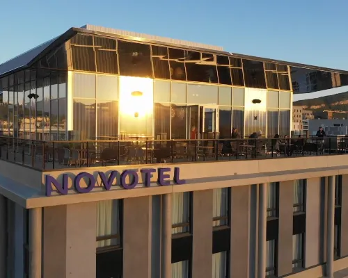 阿訥馬斯中心日內瓦港諾富特 外觀 Photos