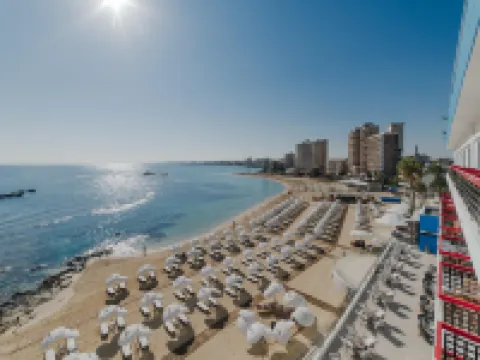 阿爾金棕櫚灘酒店 法馬古斯塔酒店