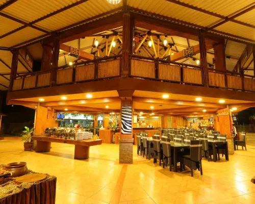 Safari Resort تناول الطعام Photos