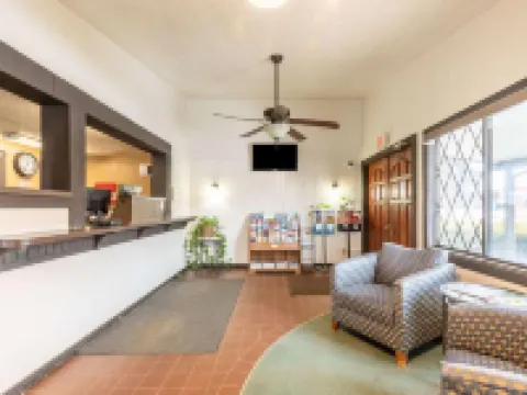 Value Inn Kenosha I-94 - Exit 344 Hotel di Kenosha