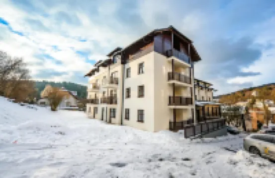 陽光白雪奇查中央公寓酒店