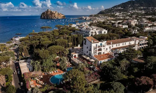 โรงแรมแกรนด์ อิล โมเรสโค แอนด์สปา