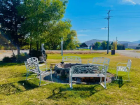 Sacajawea Inn Hotels in Lemhi County