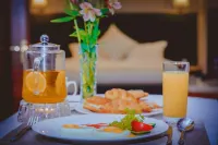 Parliament Palace Hotel - breakfast
