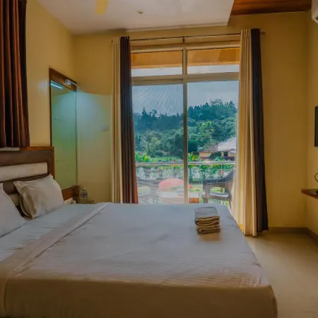 Hotel Oakwood Mahabaleshwar