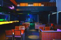Sanghyang Indah Spa Resort - bar