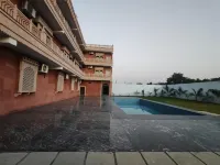 Hotel Rajwada Palace - Swimmingpools