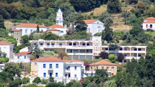 Sariza Spring Hotel - Mountain view