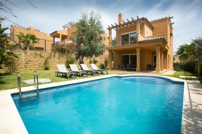 Villas Altos de Marbella