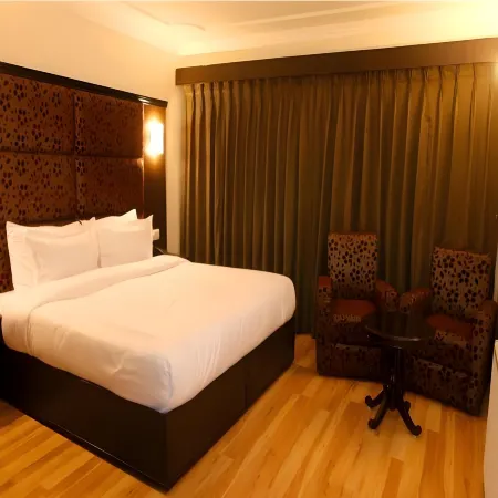 Hotel Pacific