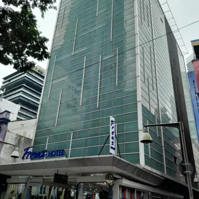 Frenz Hotel Kuala Lumpur Отели рядом с достопримечательностью «Торговый комплекс Pertama»