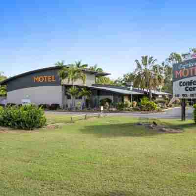 Capricorn Motel & Conference Centre Hotel Exterior