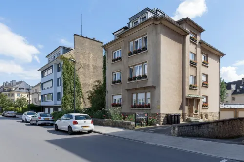 The Queen Luxury Apartments - Villa Medici Hôtels à : Strassen