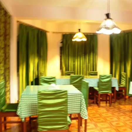 Hotel Paradiso