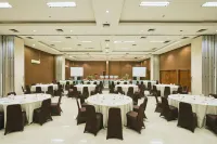 Horison TC Upi Serang Hotels in Serang