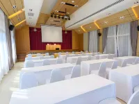 Avarin Resort 팍총 호텔