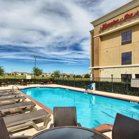 Hampton Inn & Suites Houston - Rosenberg