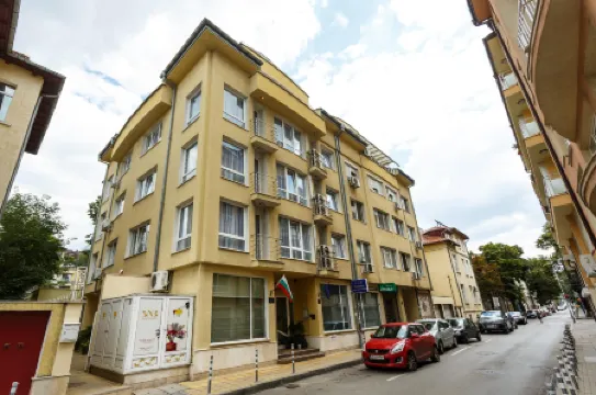 Dunav Apartment House