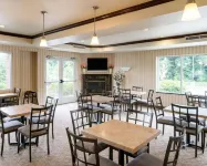 Comfort Suites - breakfast