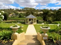 Brice Hill Country Lodge