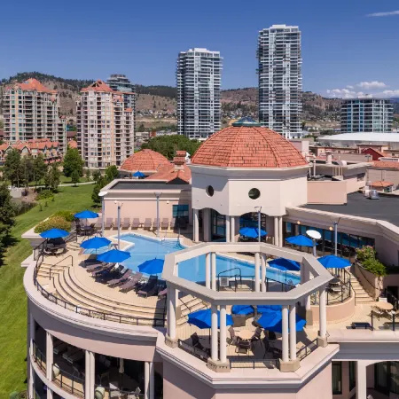 The Royal Kelowna - Bellstar Hotels & Resorts