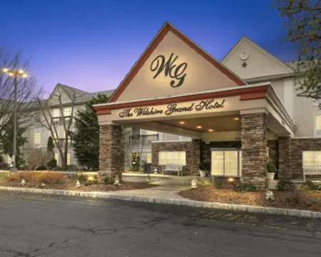 ザ ウィルシャー グランド ホテル ウェスト・オレンジのホテル