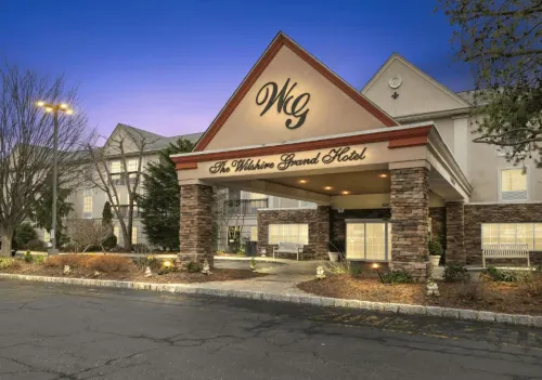 The Wilshire Grand Hotel Hotel a West Orange