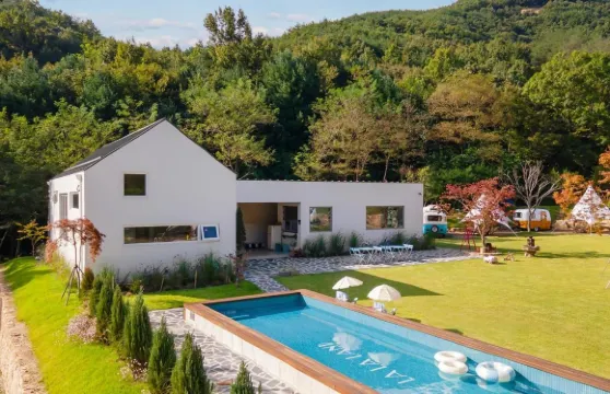 錦山拉拉樂園大篷車