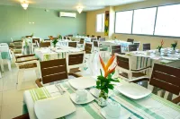 Hotel Aquarella Del Mar - Breakfast