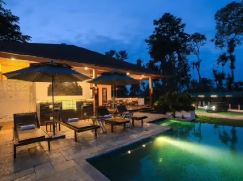 แทรนควิล รีสอร์ต - บลูซอลซ์ คอลเลคชั่น, วายานาด