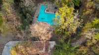 Mahua Vann Pench - Pools