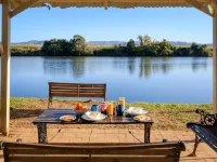 Tweed River Motel Hotels in Murwillumbah