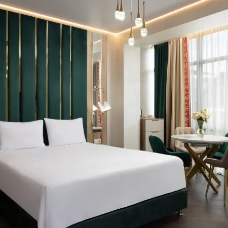 SM Royal by Stellar Hotels (СМ Роял)