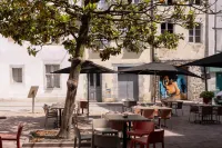 Hôtel des Basses Pyrénées - Bayonne - ที่มีที่จอดรถ
