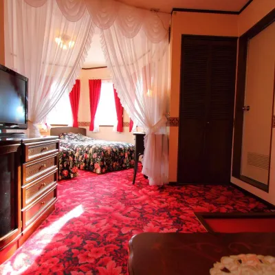 Scotch Court Hotels near NASU BASE Queen's Mountain Camp & Lodge 那須クイーンズマウンテン キャンプ&ロッジ