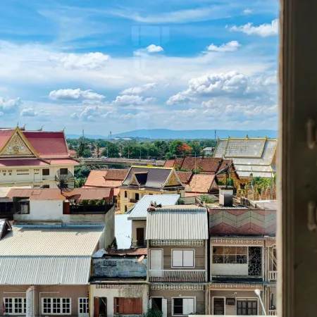 Pakse Hotel & Restaurant