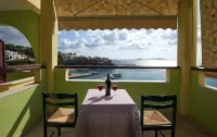 Haravgi Hotel - breakfast