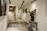 1926 la Galerie Boutique Art Suites - مسبح
